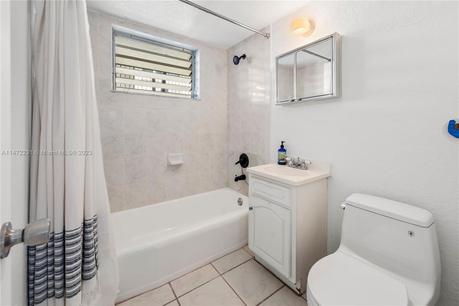 6885 Byron Ave # 101