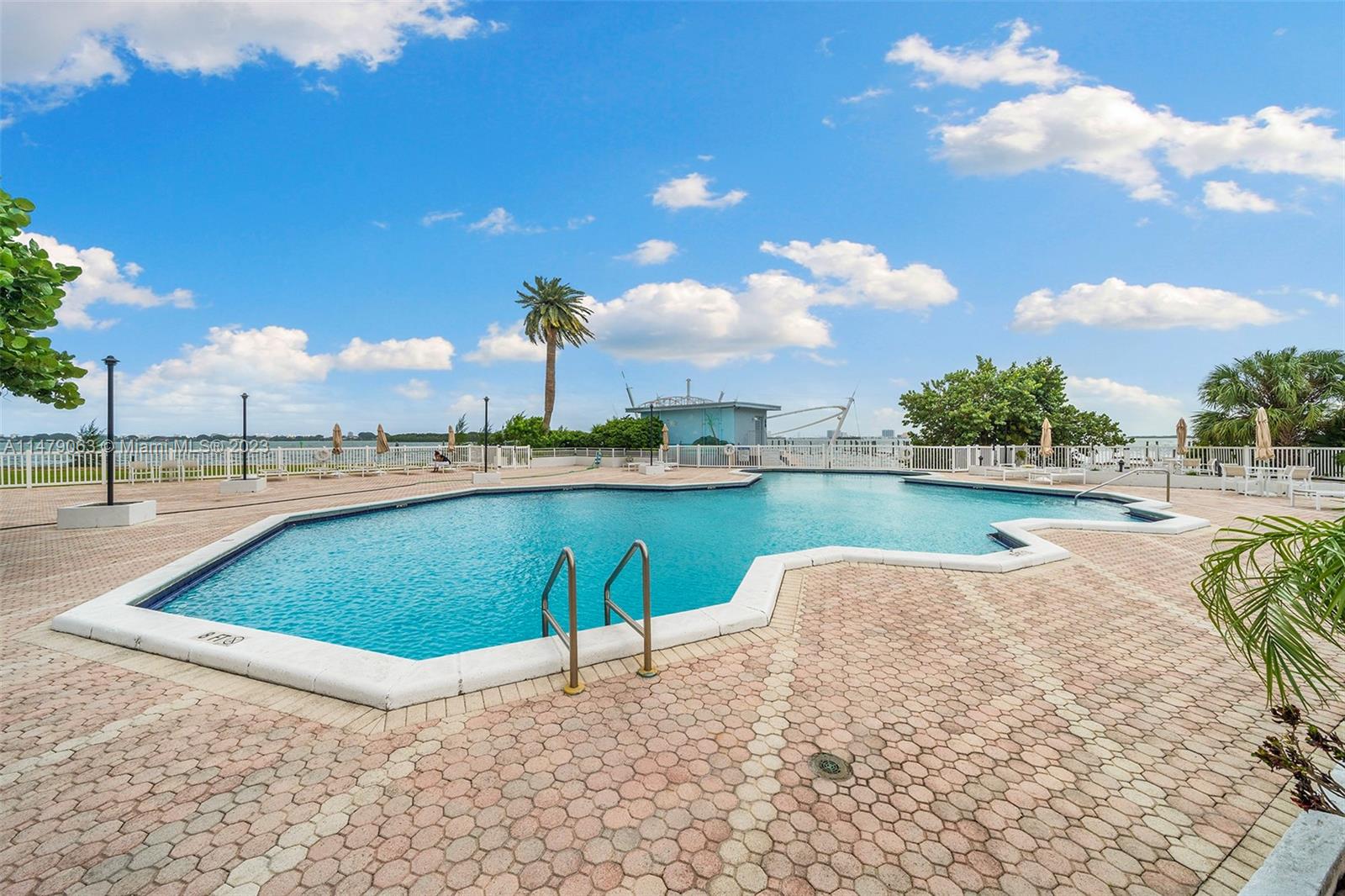 11111 Biscayne Blvd # 12A