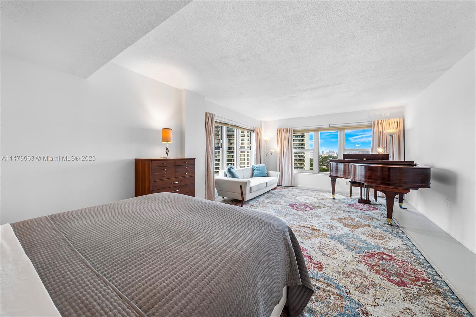 11111 Biscayne Blvd # 12A