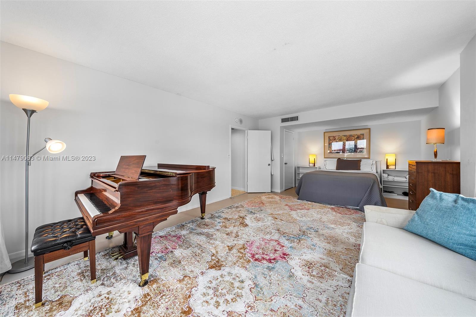 11111 Biscayne Blvd # 12A