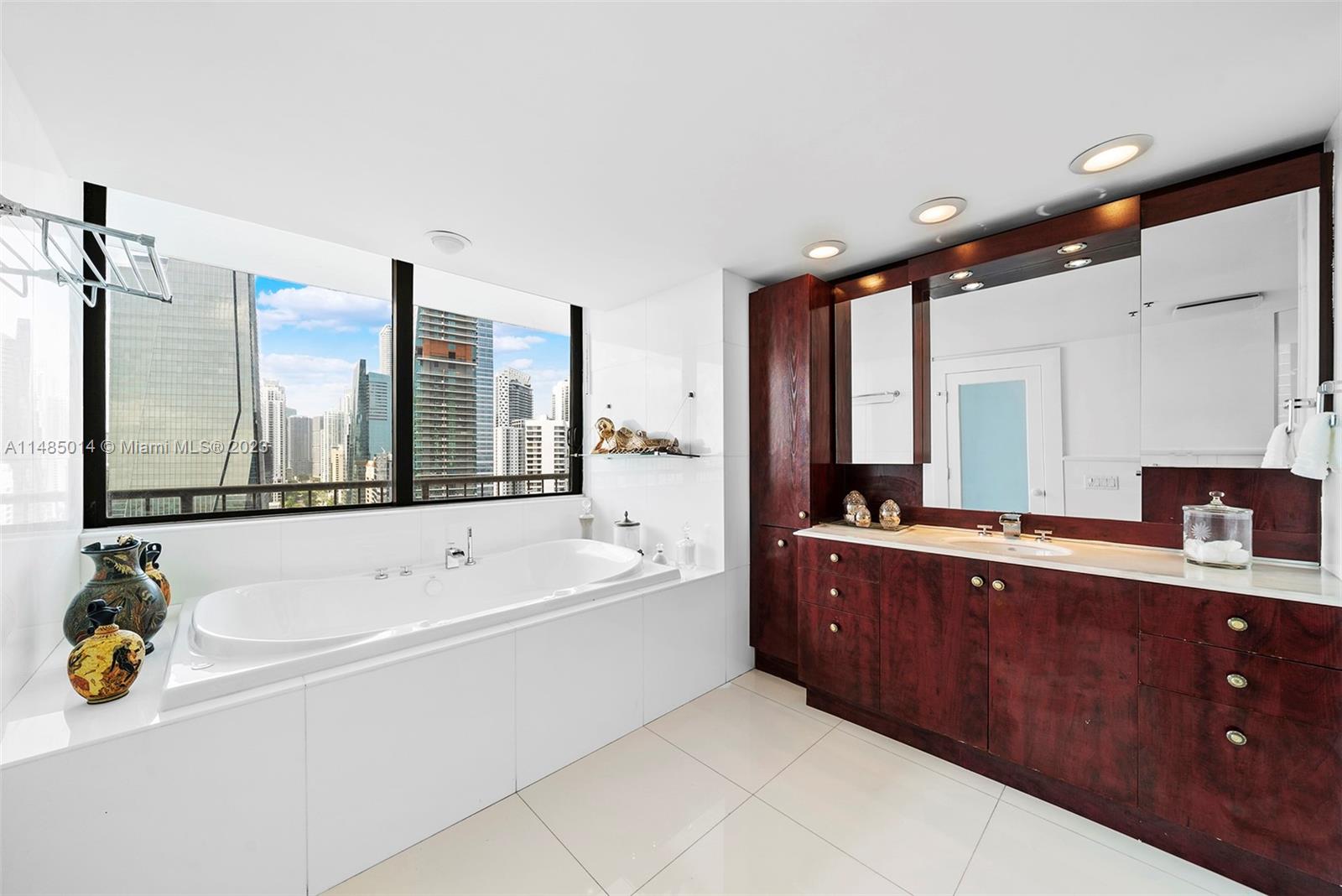 1581 Brickell Ave # 1803