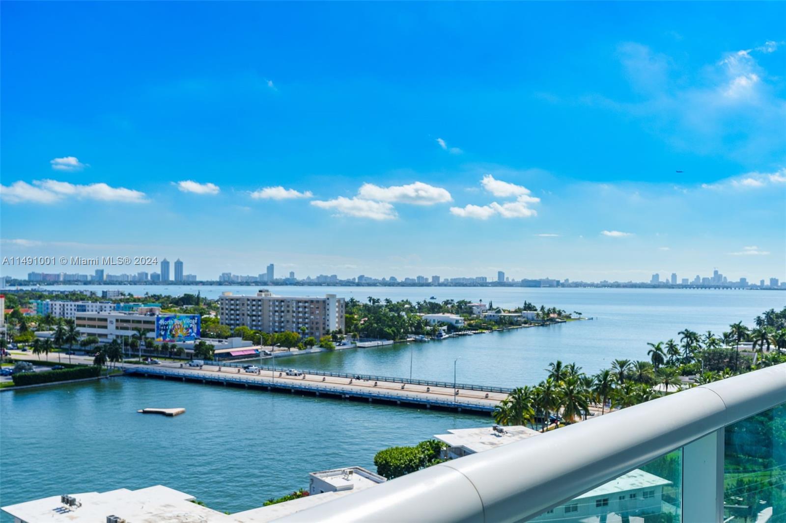 7910 Harbor Island Dr # 1102