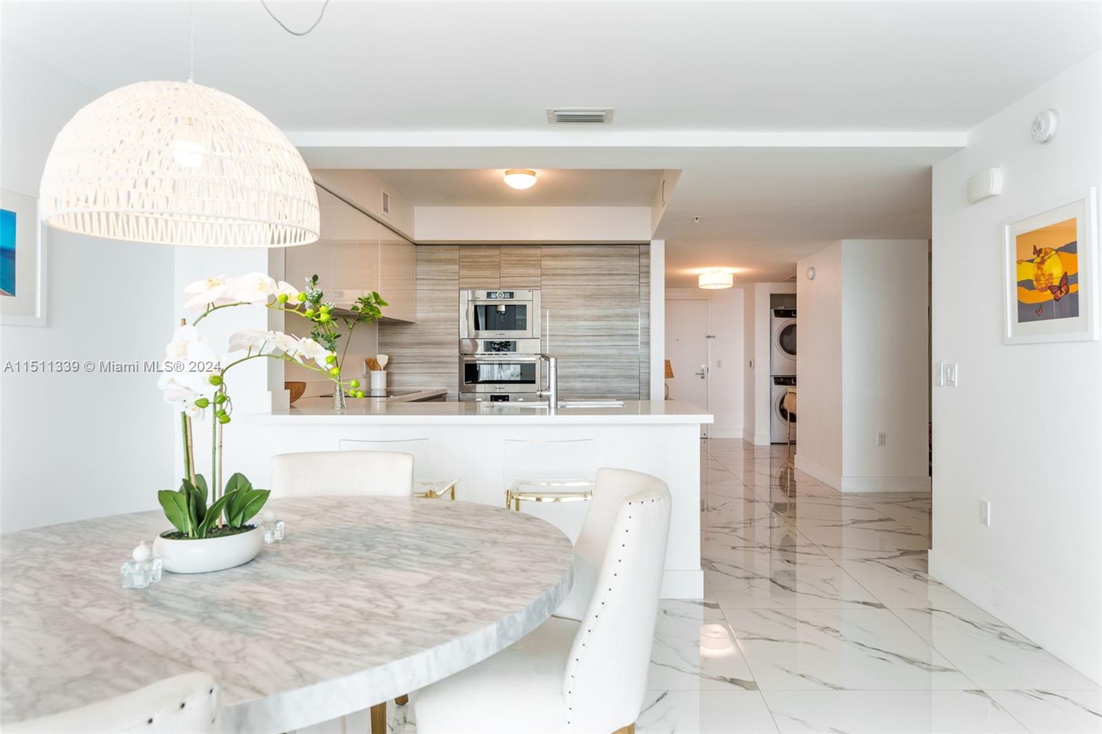 330 Sunny Isles Blvd # 1904 Unit: 5-1904