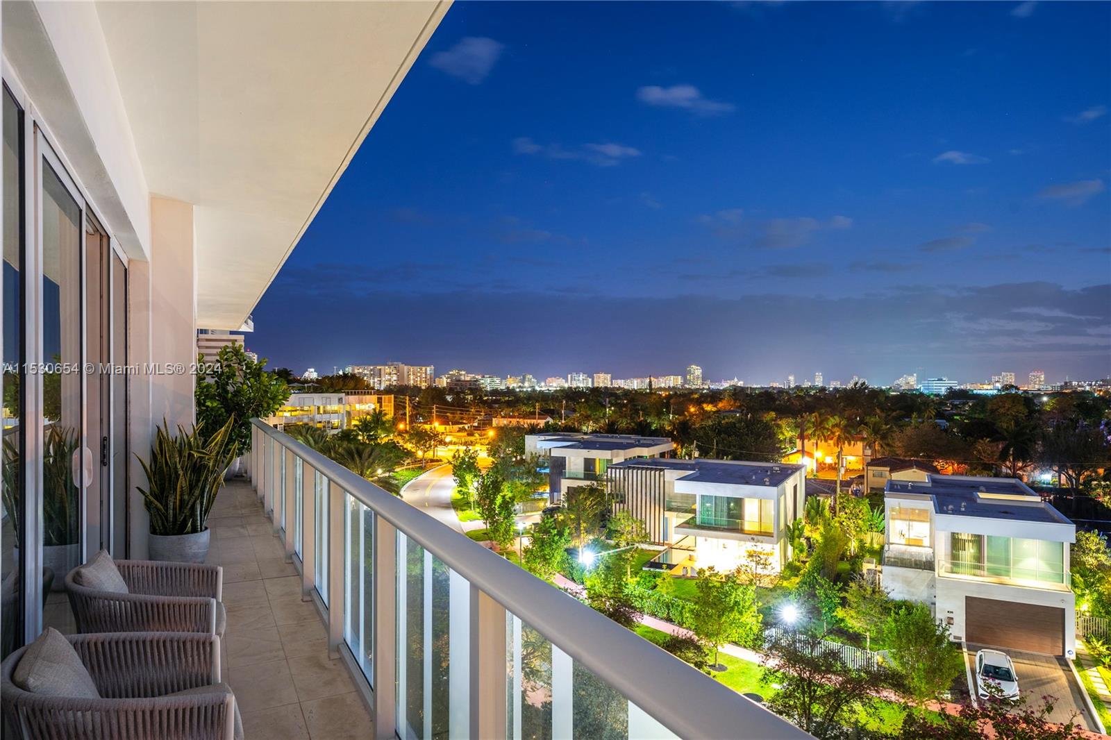 4701 N Meridian Ave Unit: LPH16