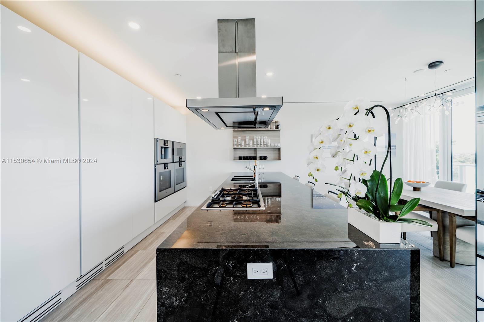4701 N Meridian Ave Unit: LPH16