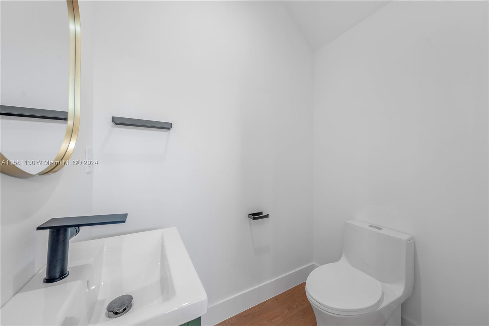 277 NW 50th St Unit: Villa Sole