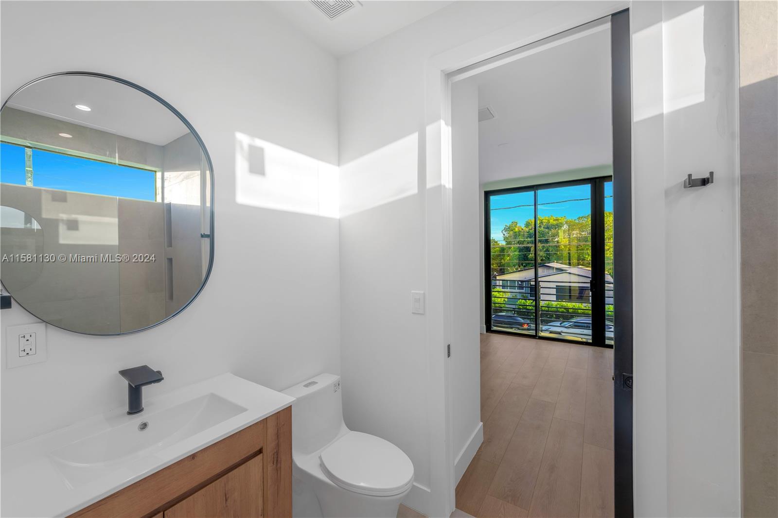 277 NW 50th St Unit: Villa Sole