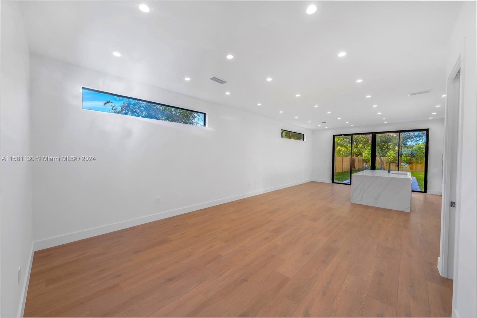 277 NW 50th St Unit: Villa Sole