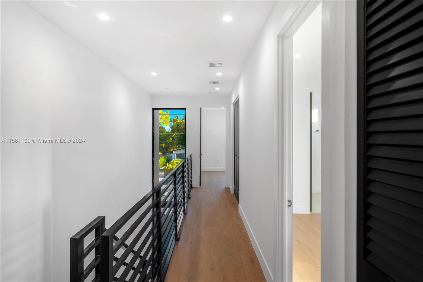 277 NW 50th St Unit: Villa Sole