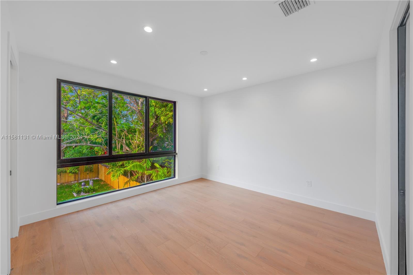 277 NW 50th St Unit: Villa Palma