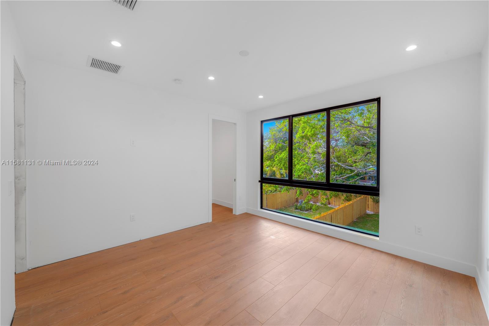 277 NW 50th St Unit: Villa Palma