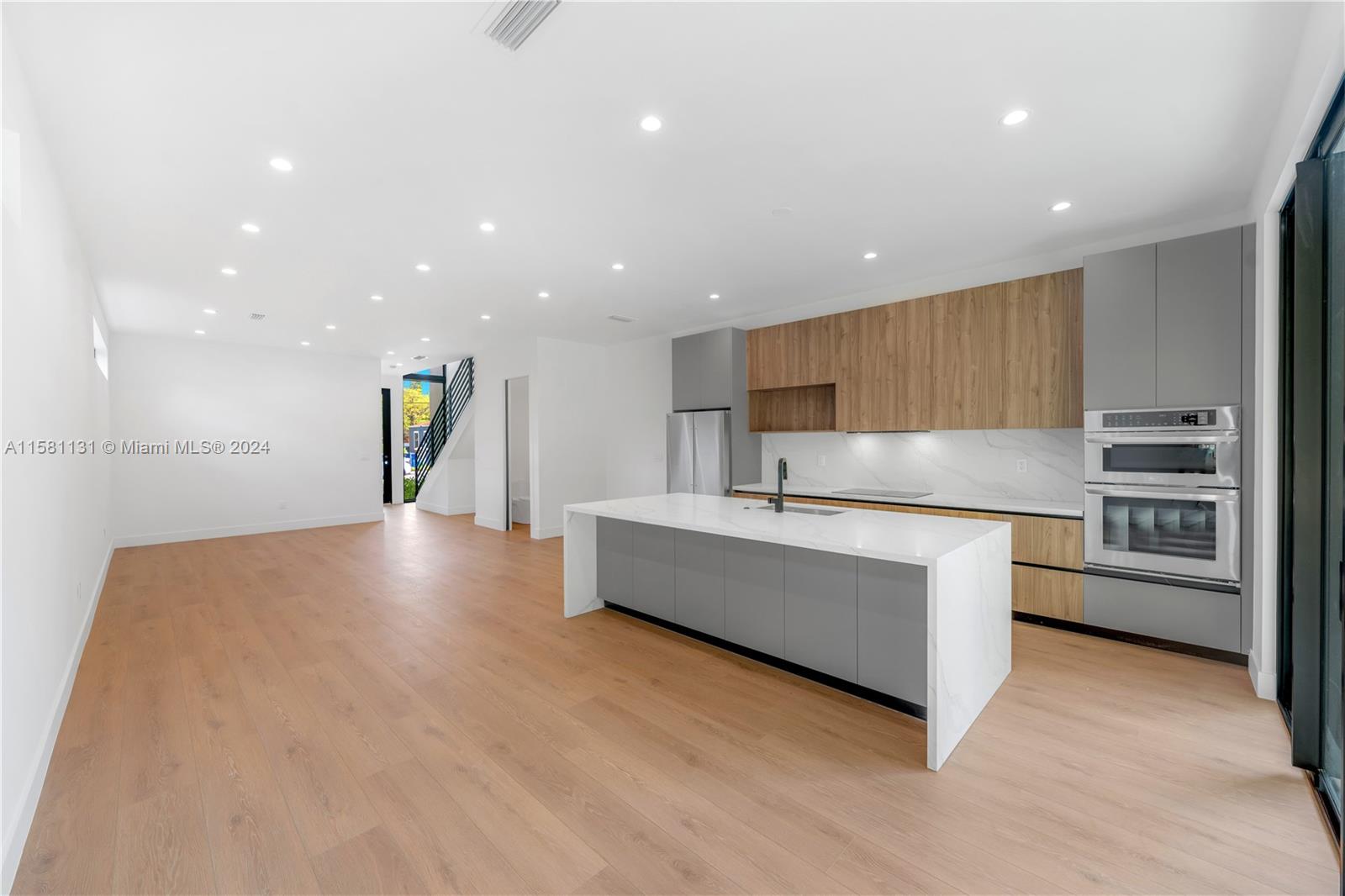 277 NW 50th St Unit: Villa Palma