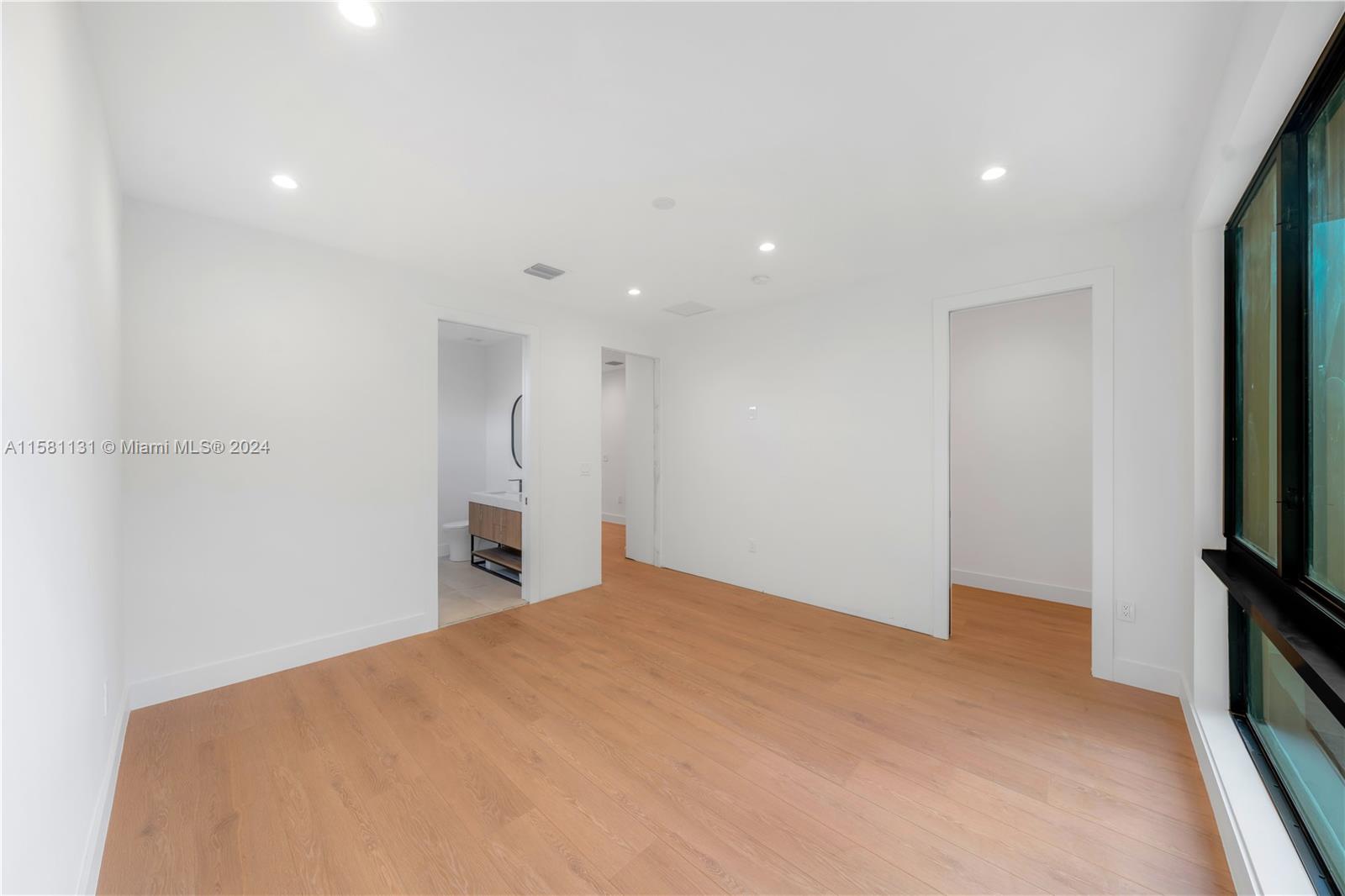 277 NW 50th St Unit: Villa Palma