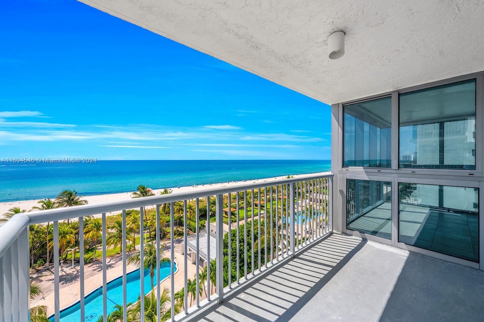 2655 Collins Ave # 1012