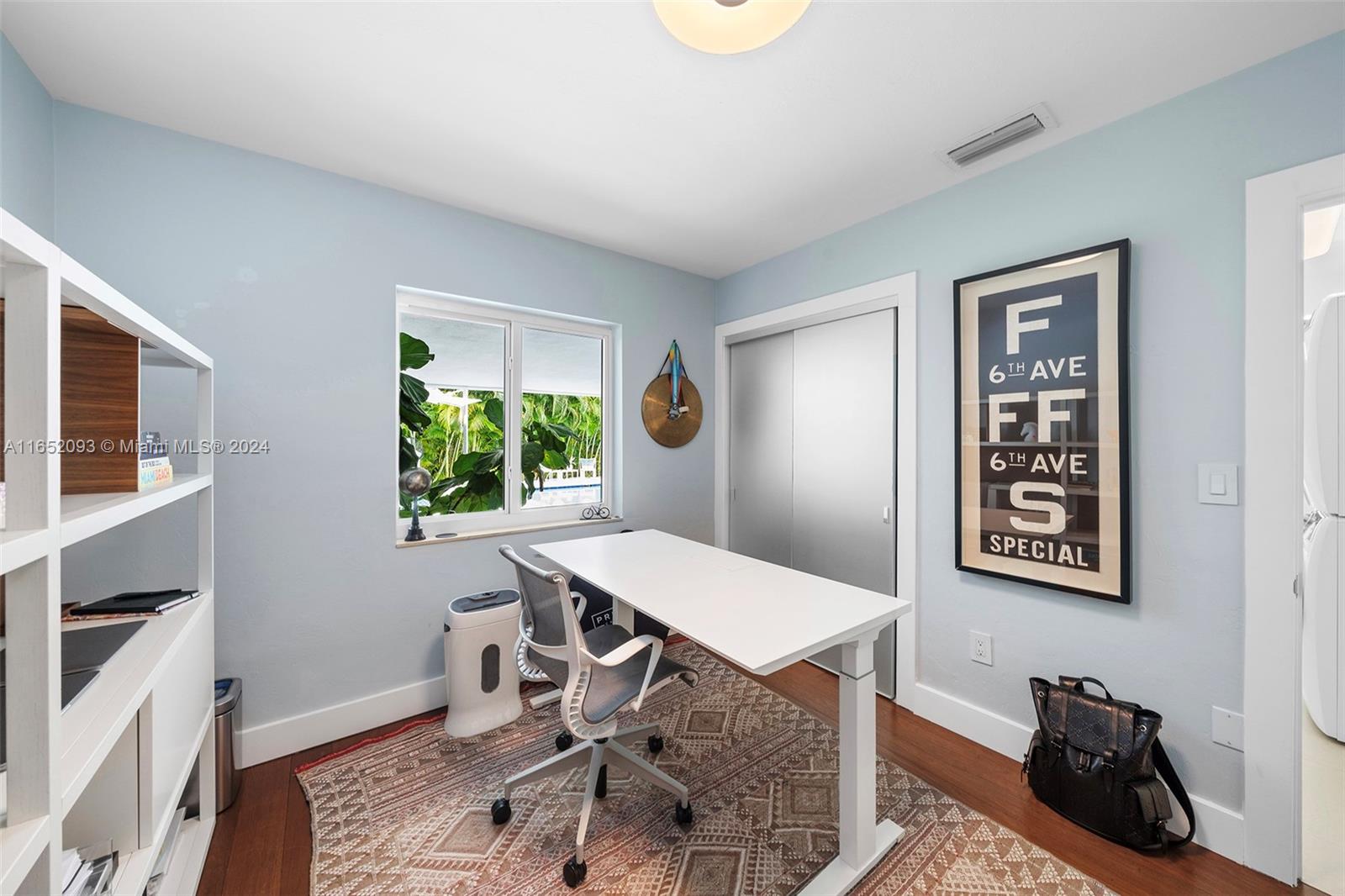 495 Campana Ave
