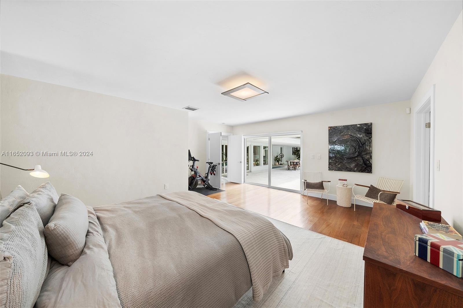 495 Campana Ave