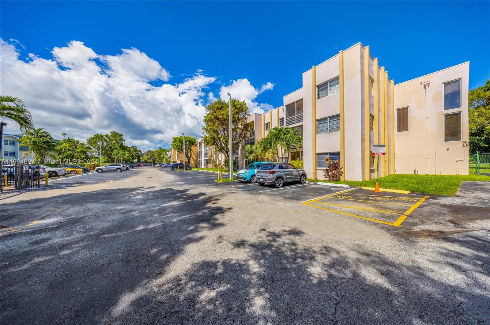 15888 SW 95th Ave # 212