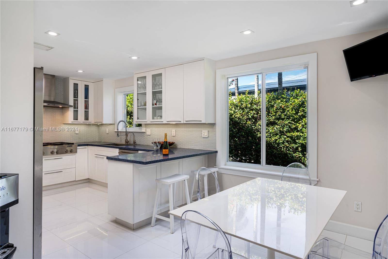 1501 NE 12th Pl