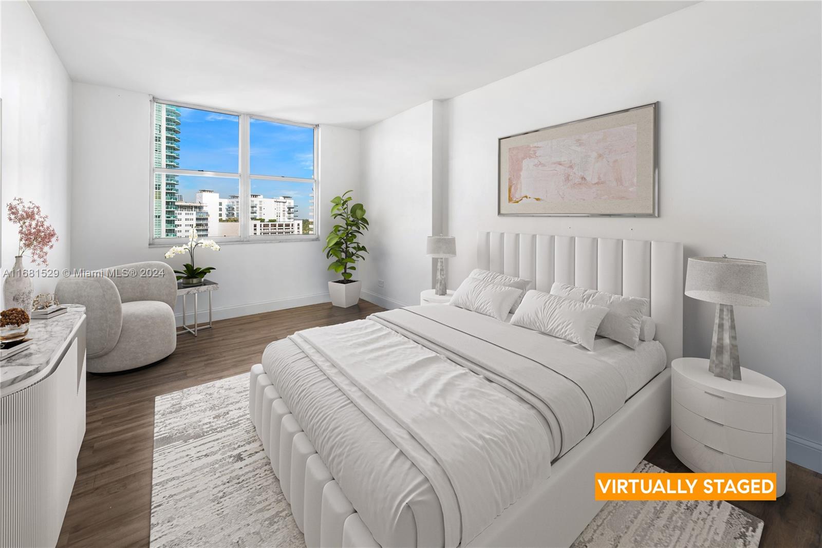 6039 Collins Ave # 1129