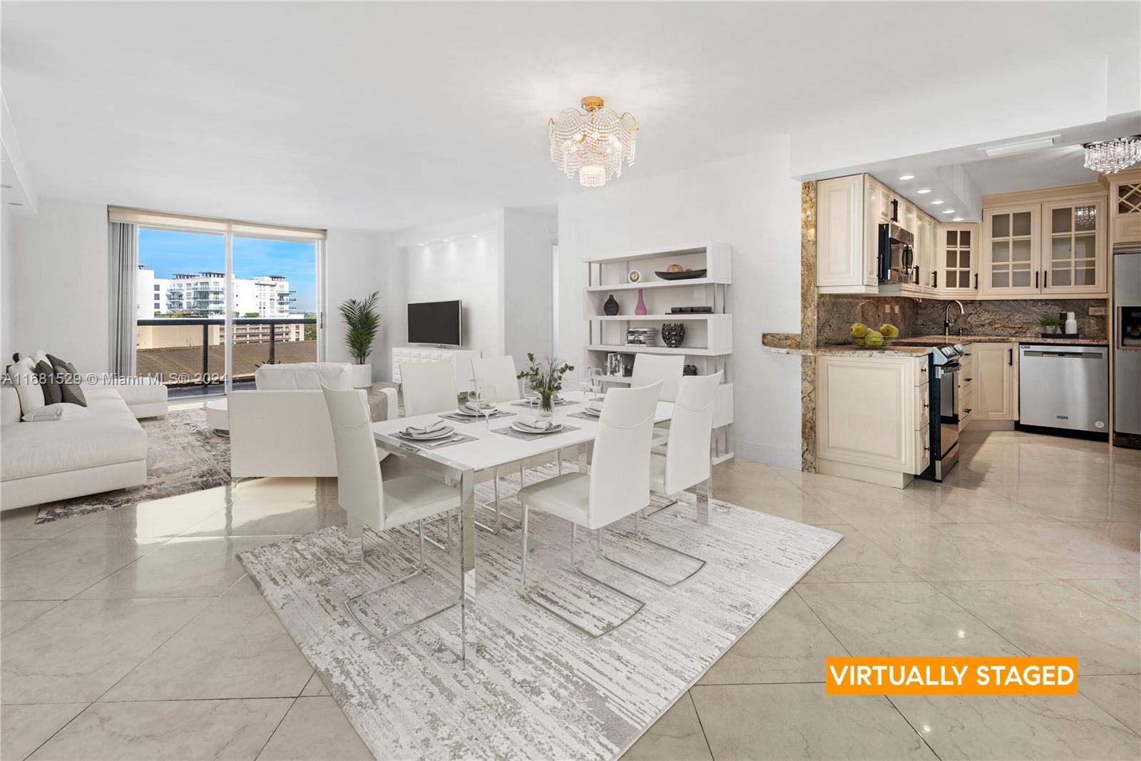 6039 Collins Ave # 1129
