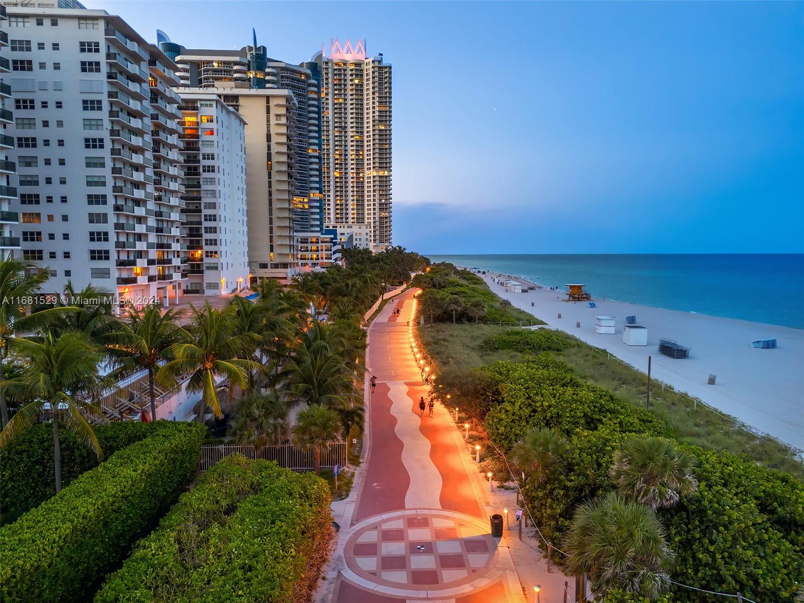 6039 Collins Ave # 1129
