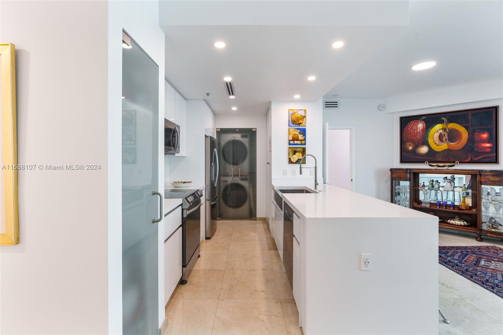 808 Brickell Key Dr # 2503