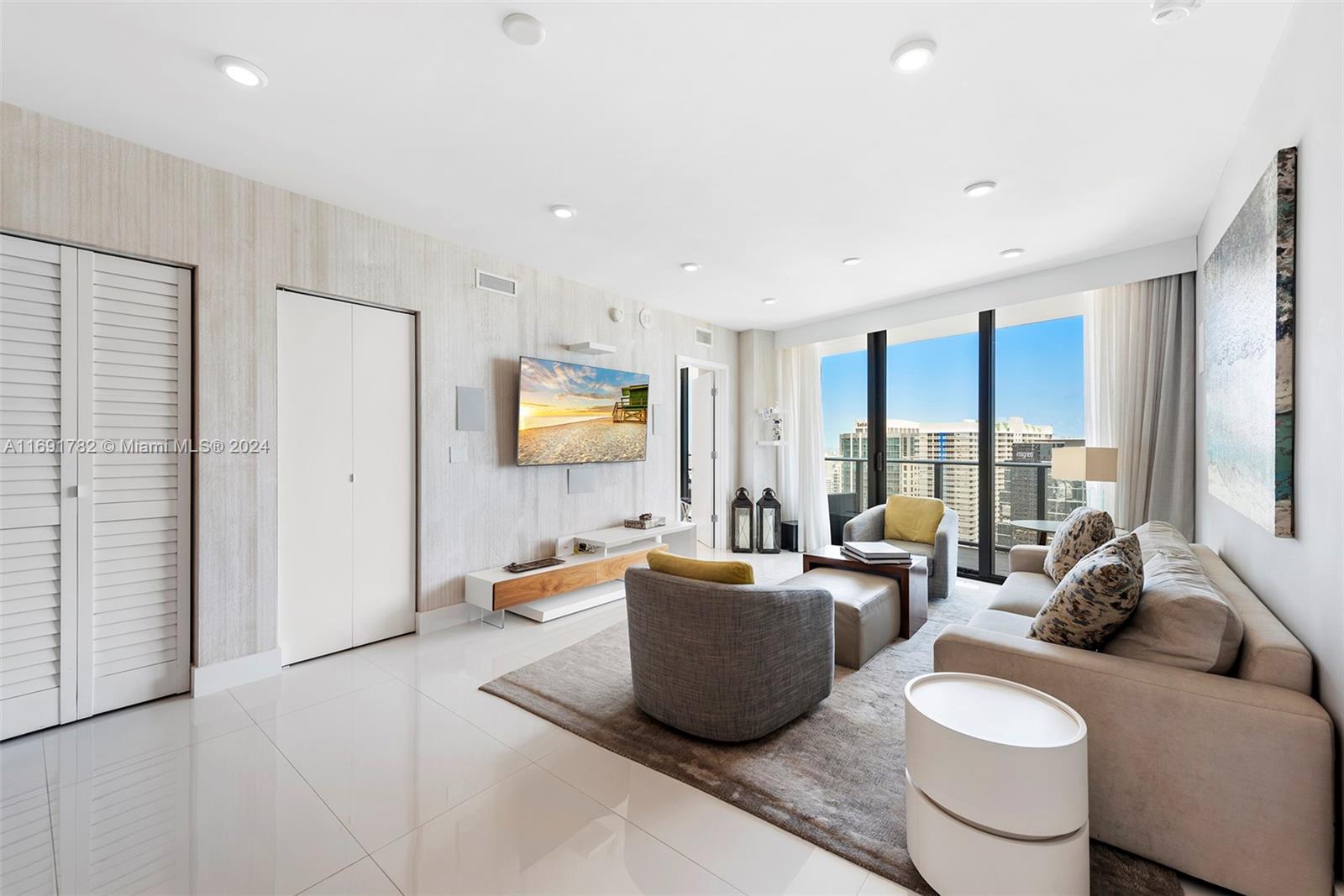 1300 S Miami Ave Unit: 3402