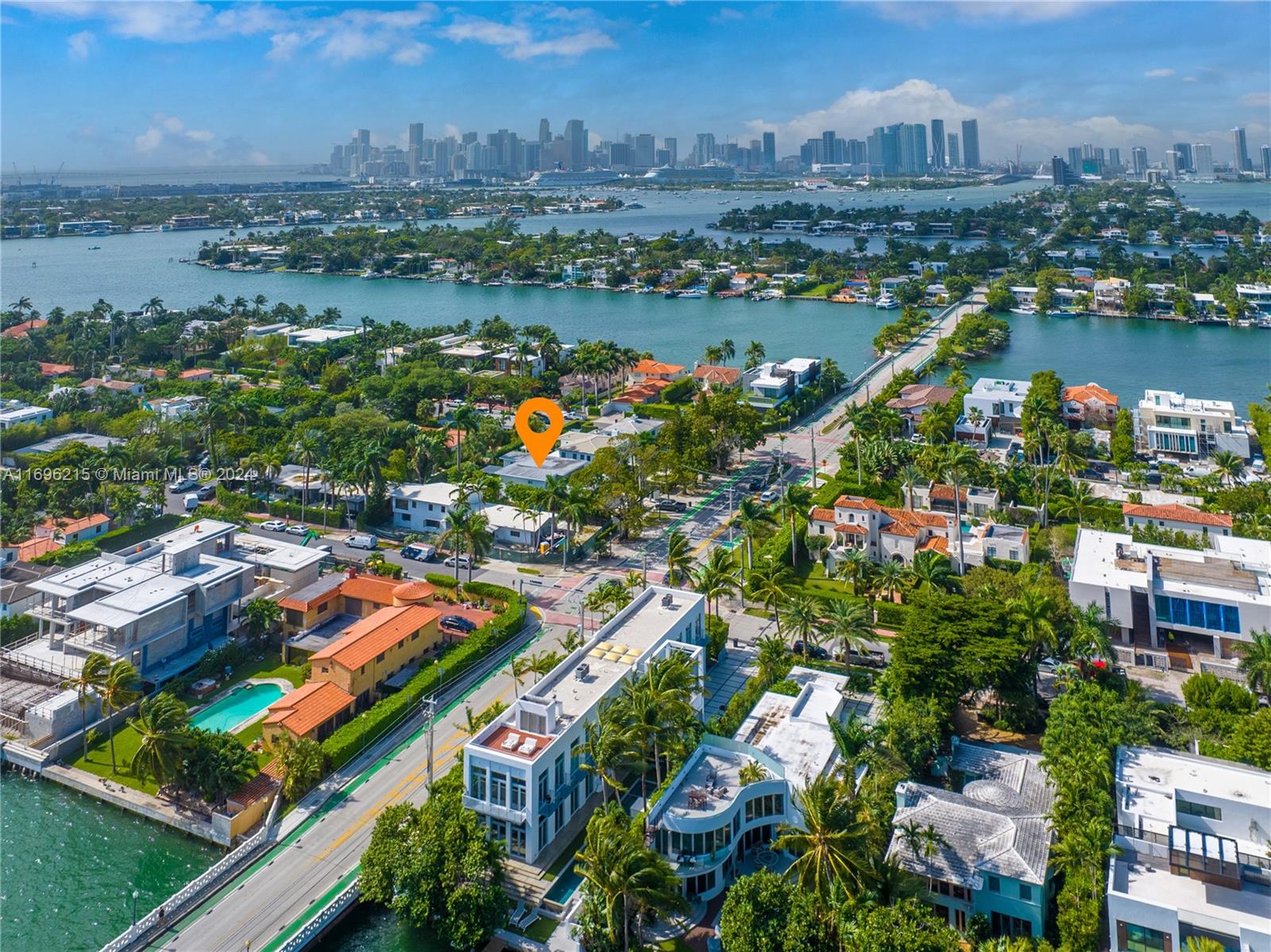 110 Venetian Way