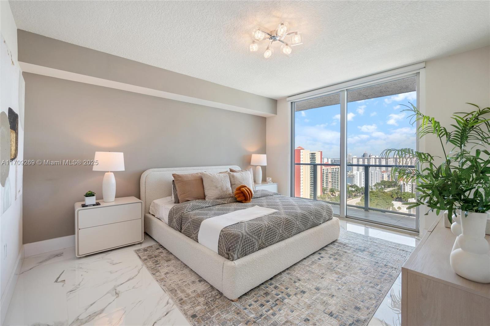 300 Sunny Isles Blvd # 2105 Unit: 4-2105