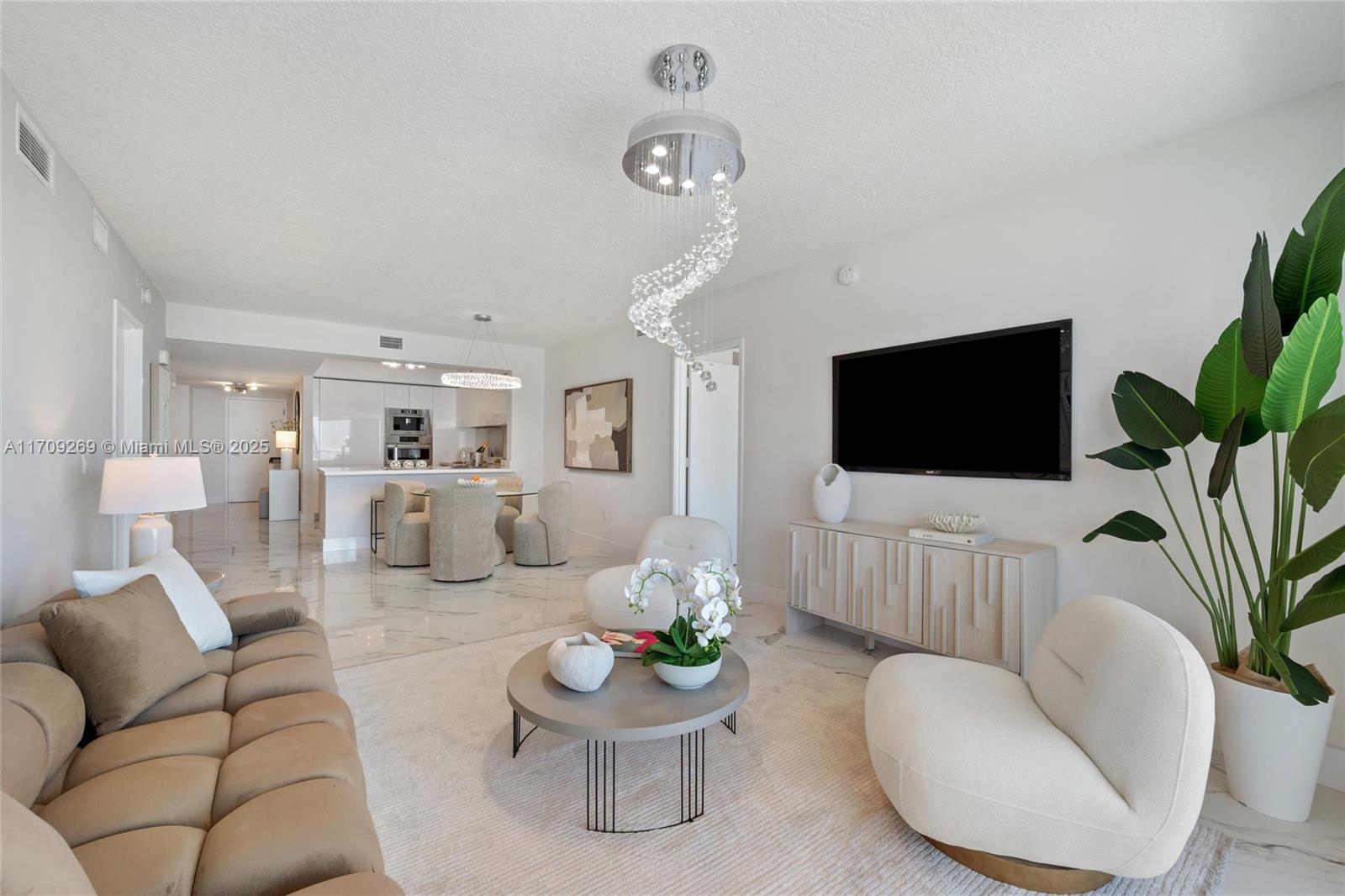 300 Sunny Isles Blvd # 2105 Unit: 4-2105