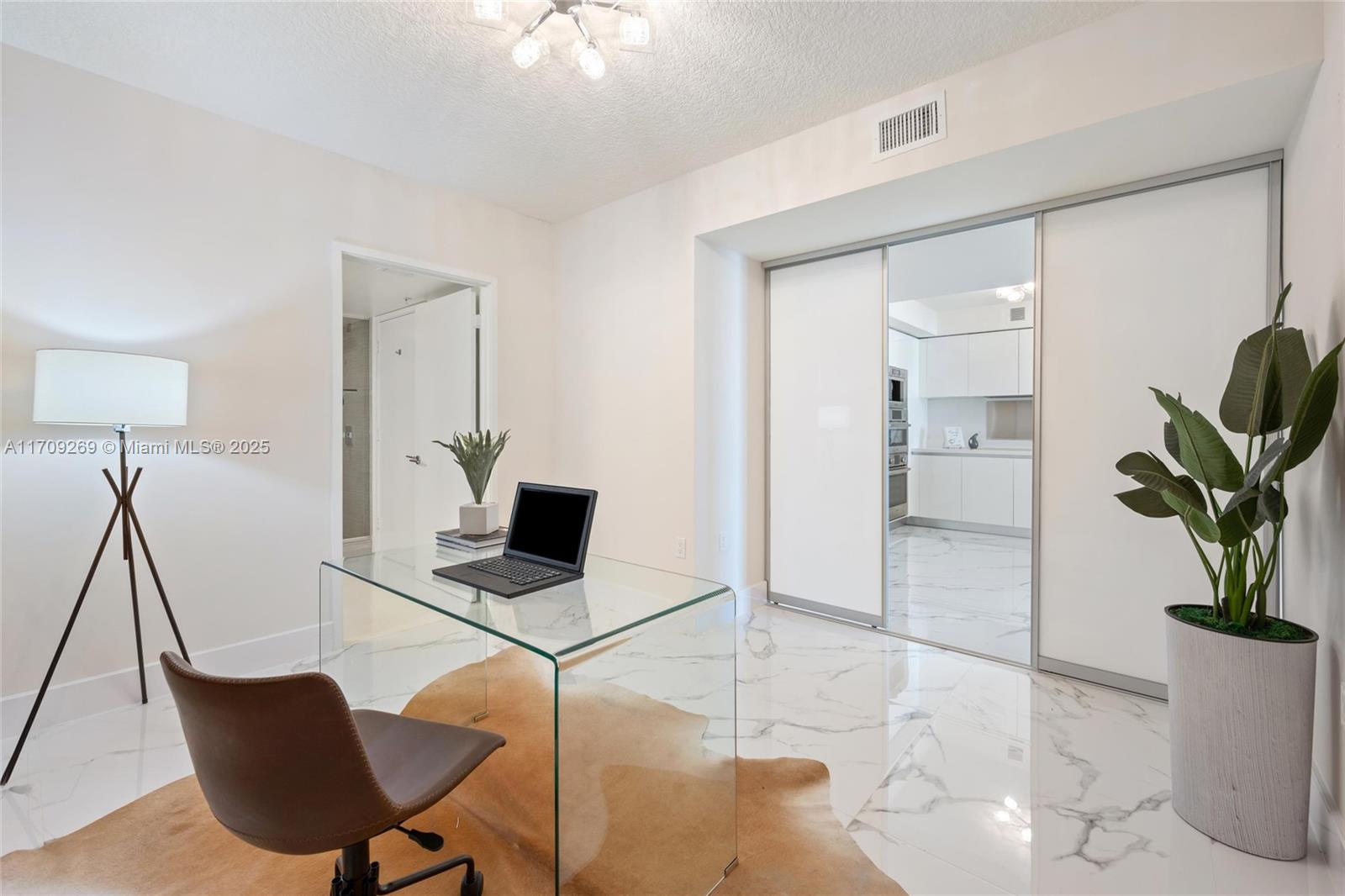 300 Sunny Isles Blvd # 2105 Unit: 4-2105