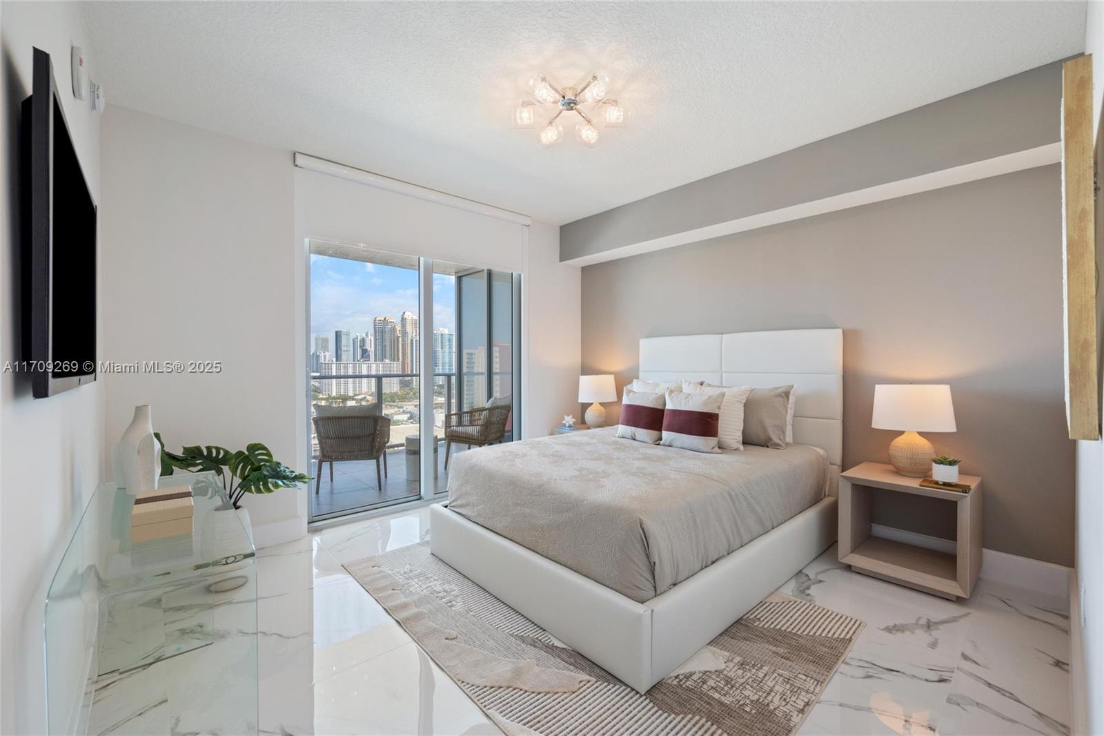 300 Sunny Isles Blvd # 2105 Unit: 4-2105