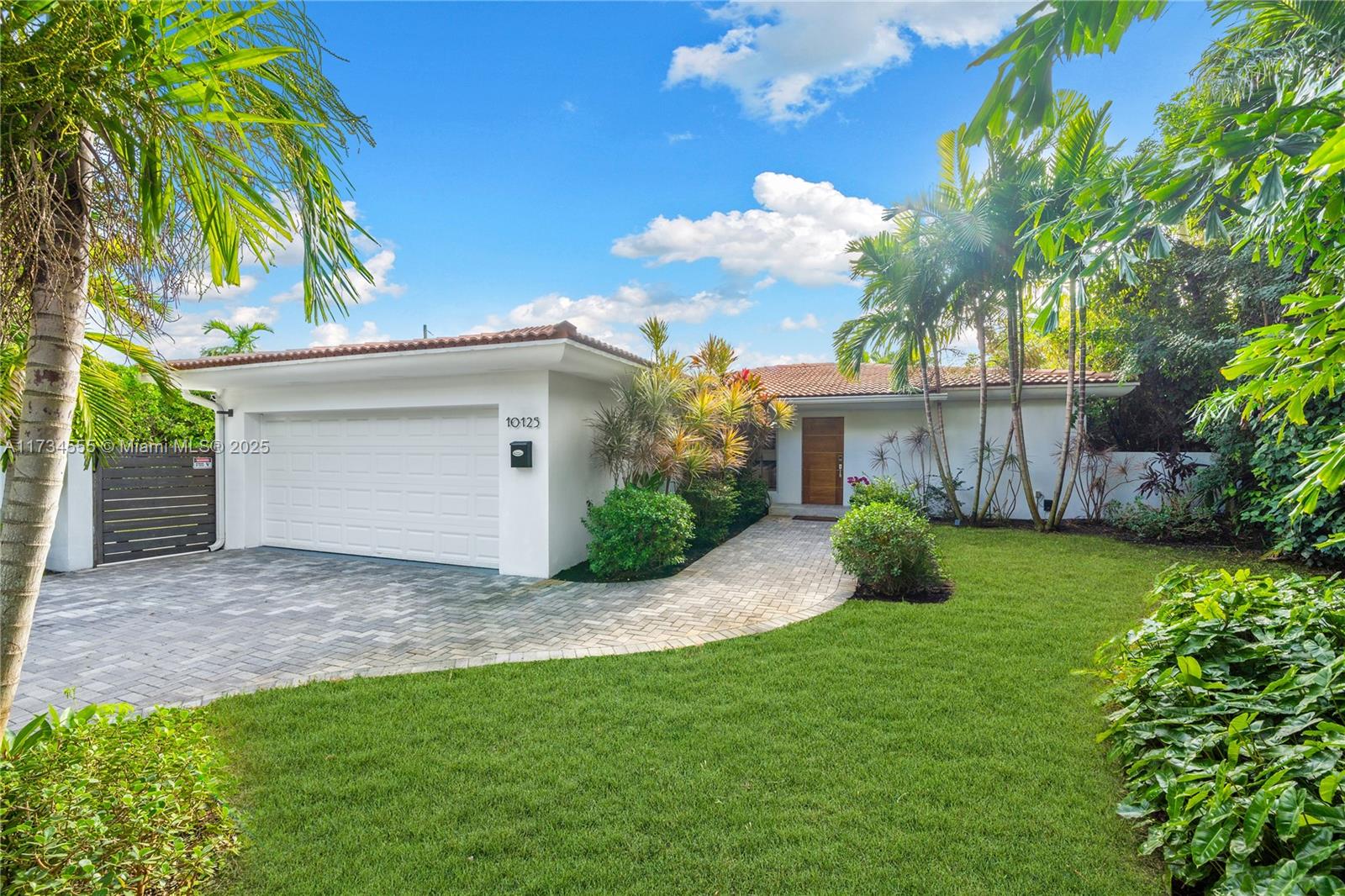 10125 Biscayne Blvd