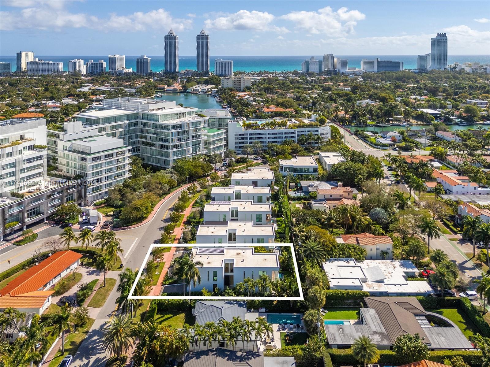 850 W 47th Ct