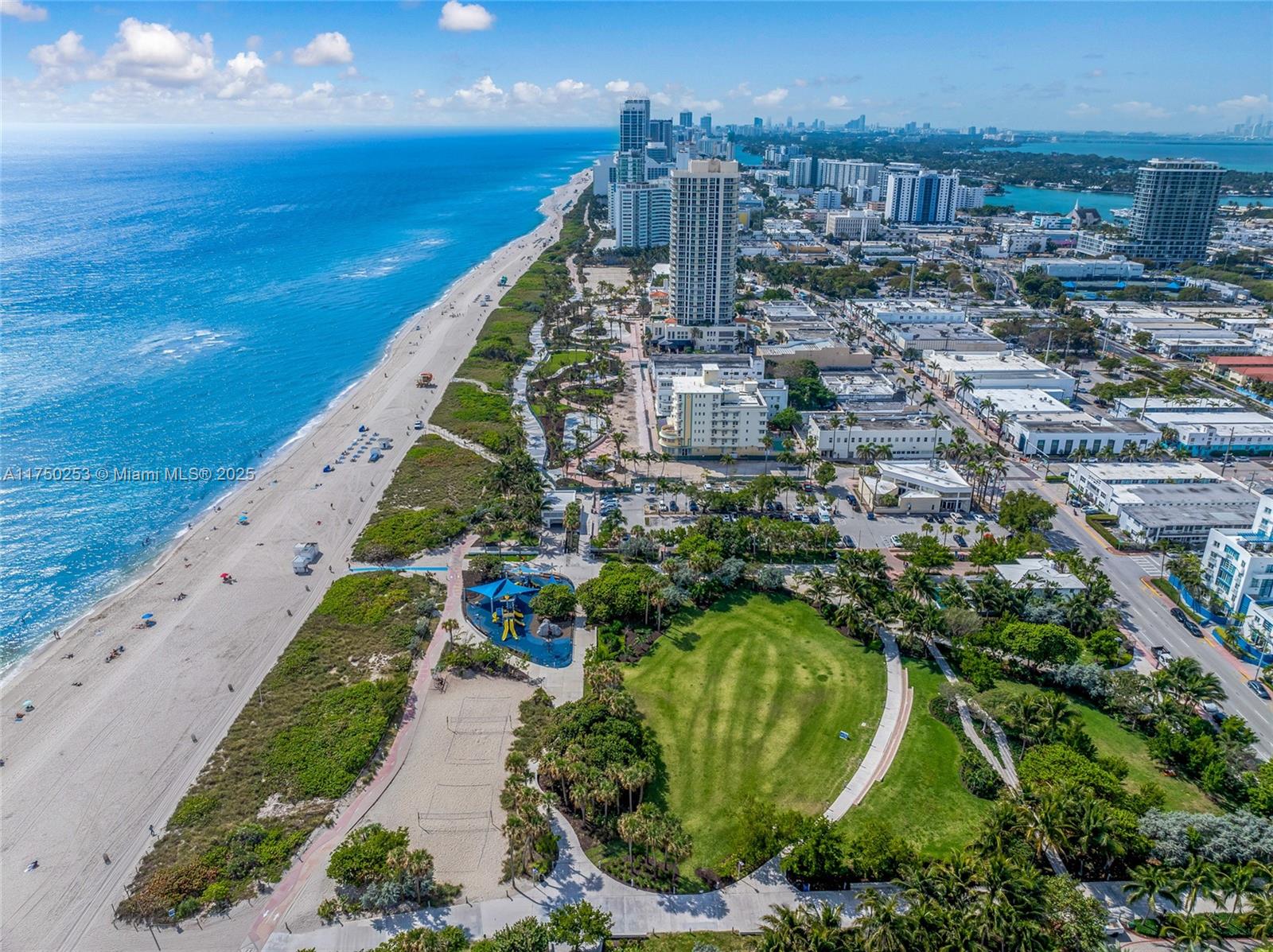 7600 Collins Ave # 703