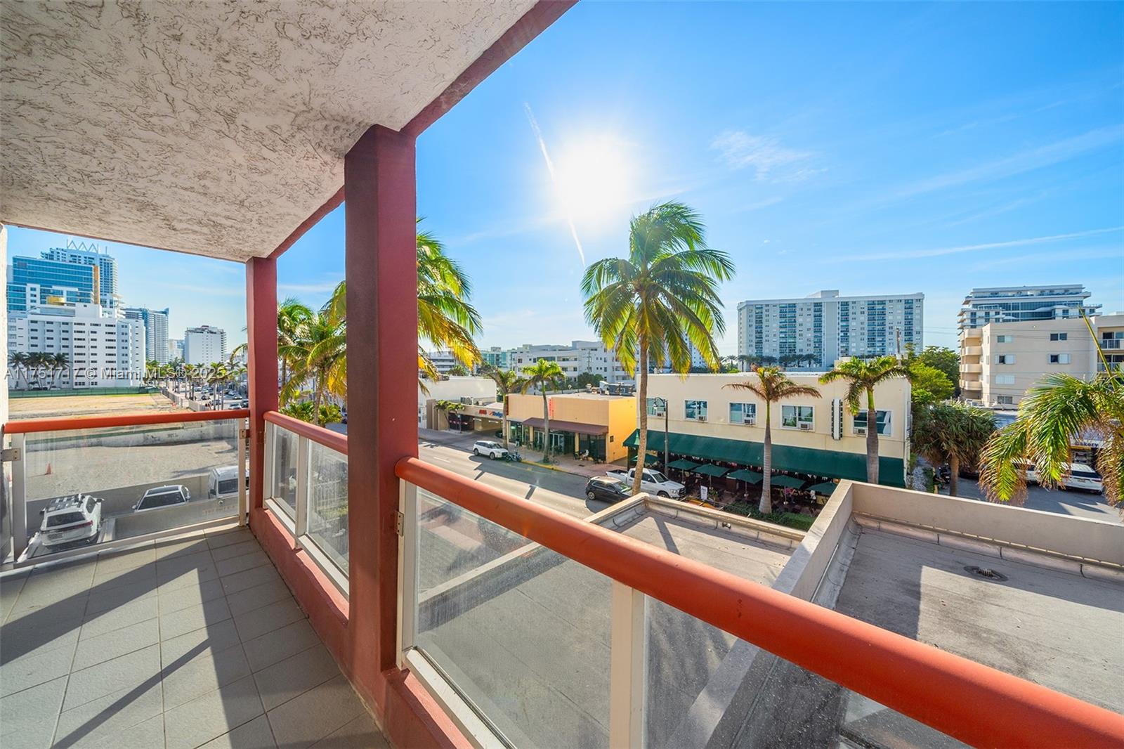 6767 Collins Ave # 302