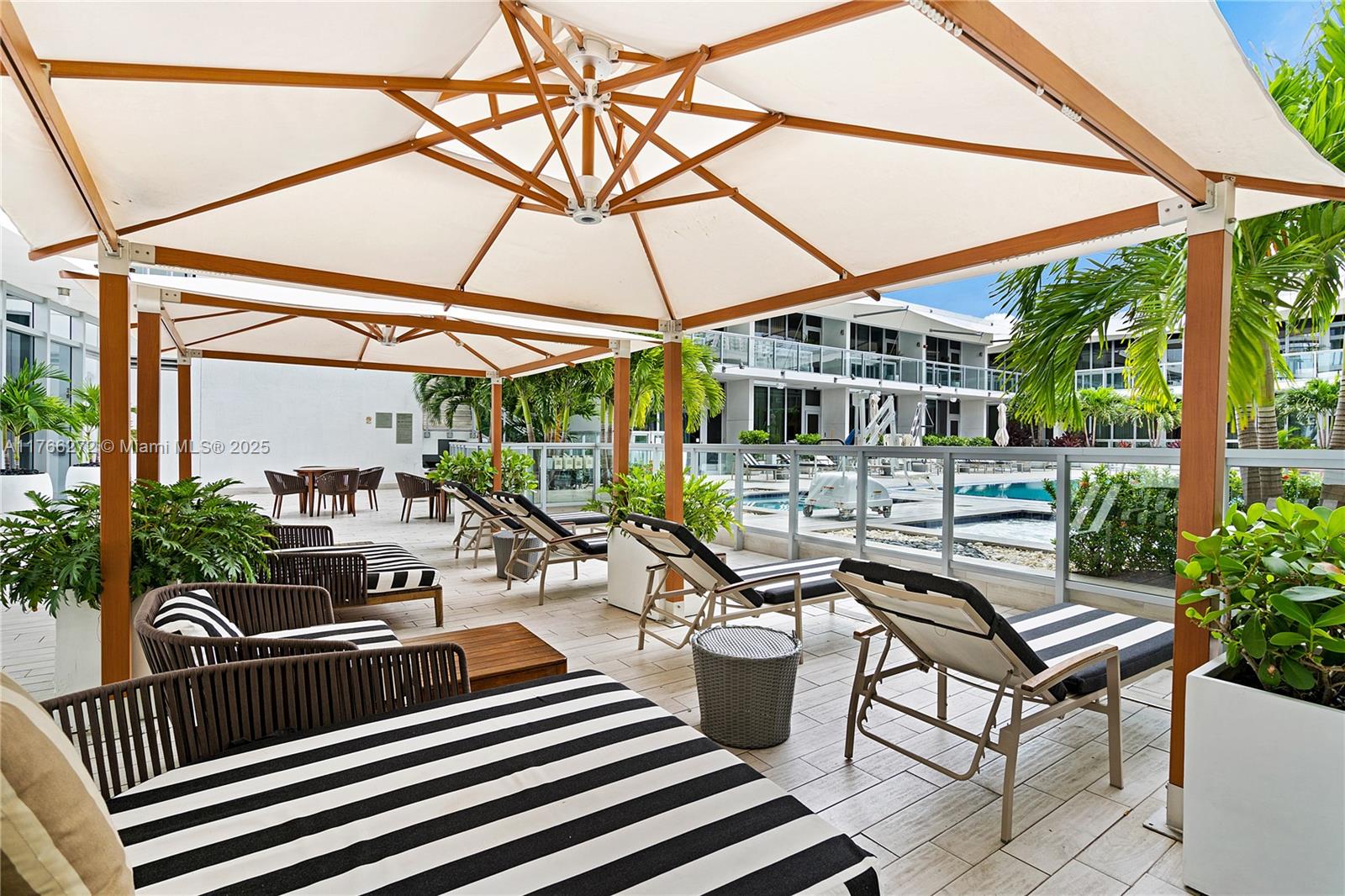 1100 Biscayne Blvd # 5303