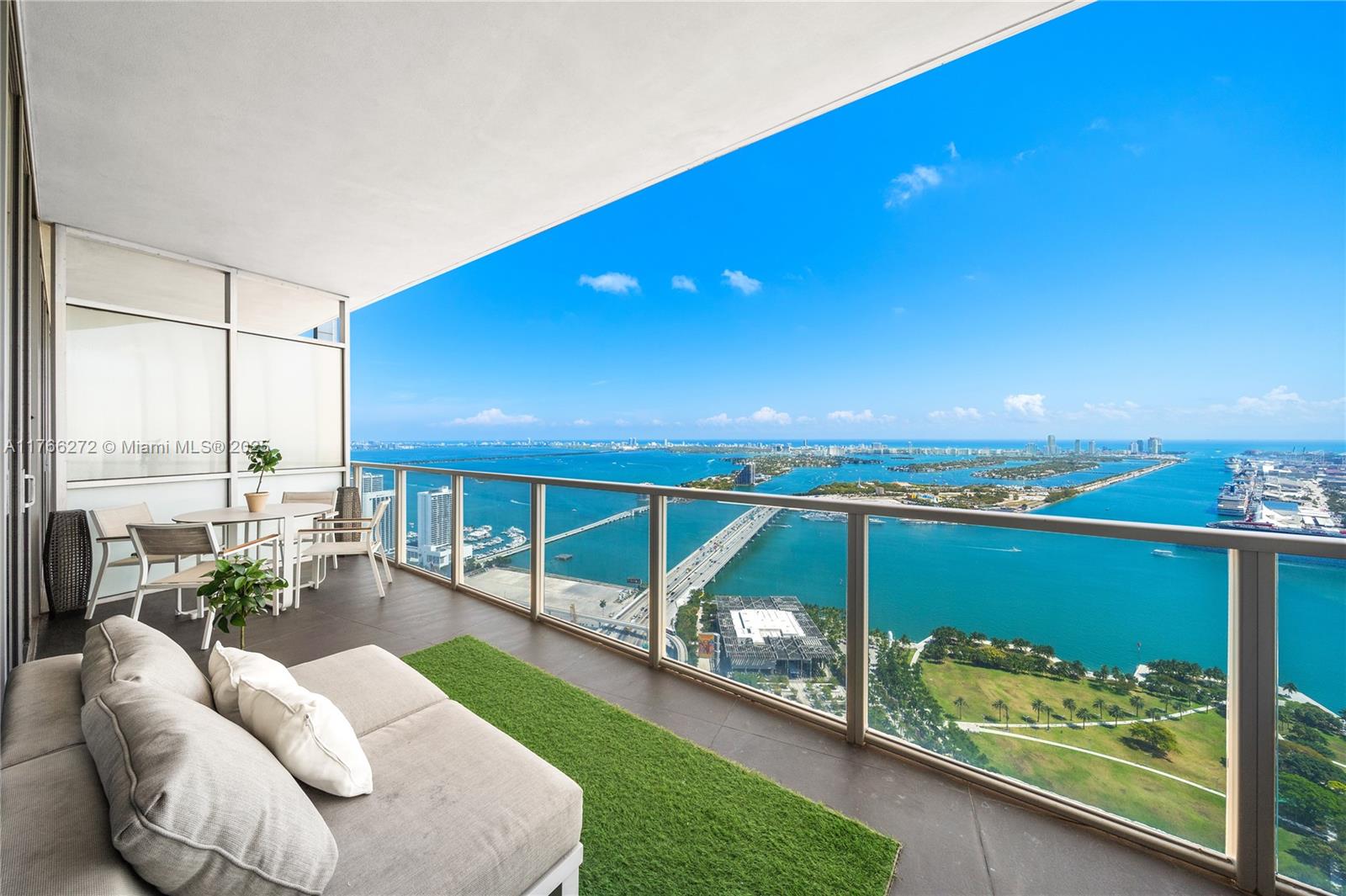 1100 Biscayne Blvd # 5303