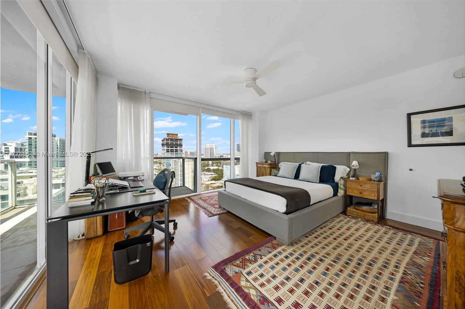 665 NE 25th St # 1201