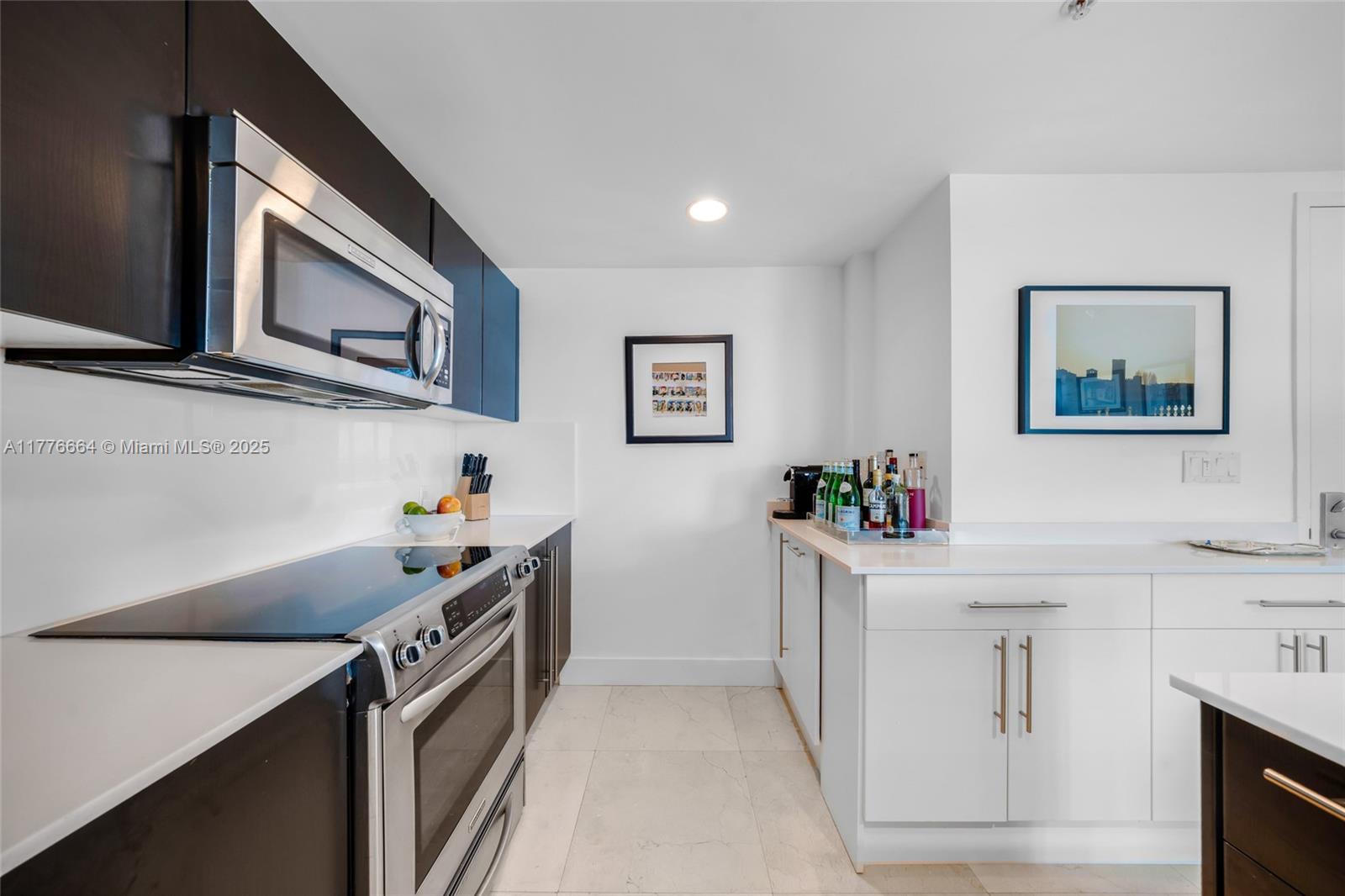 665 NE 25th St # 1201