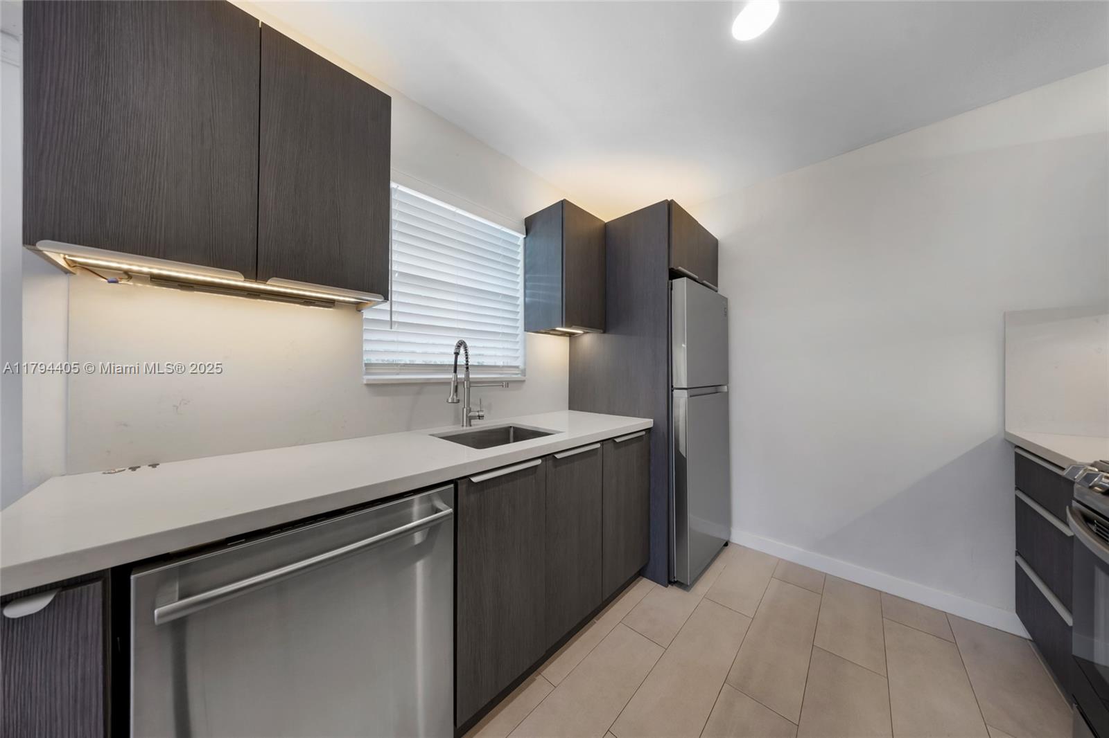 709 NE 22nd Dr # 709
