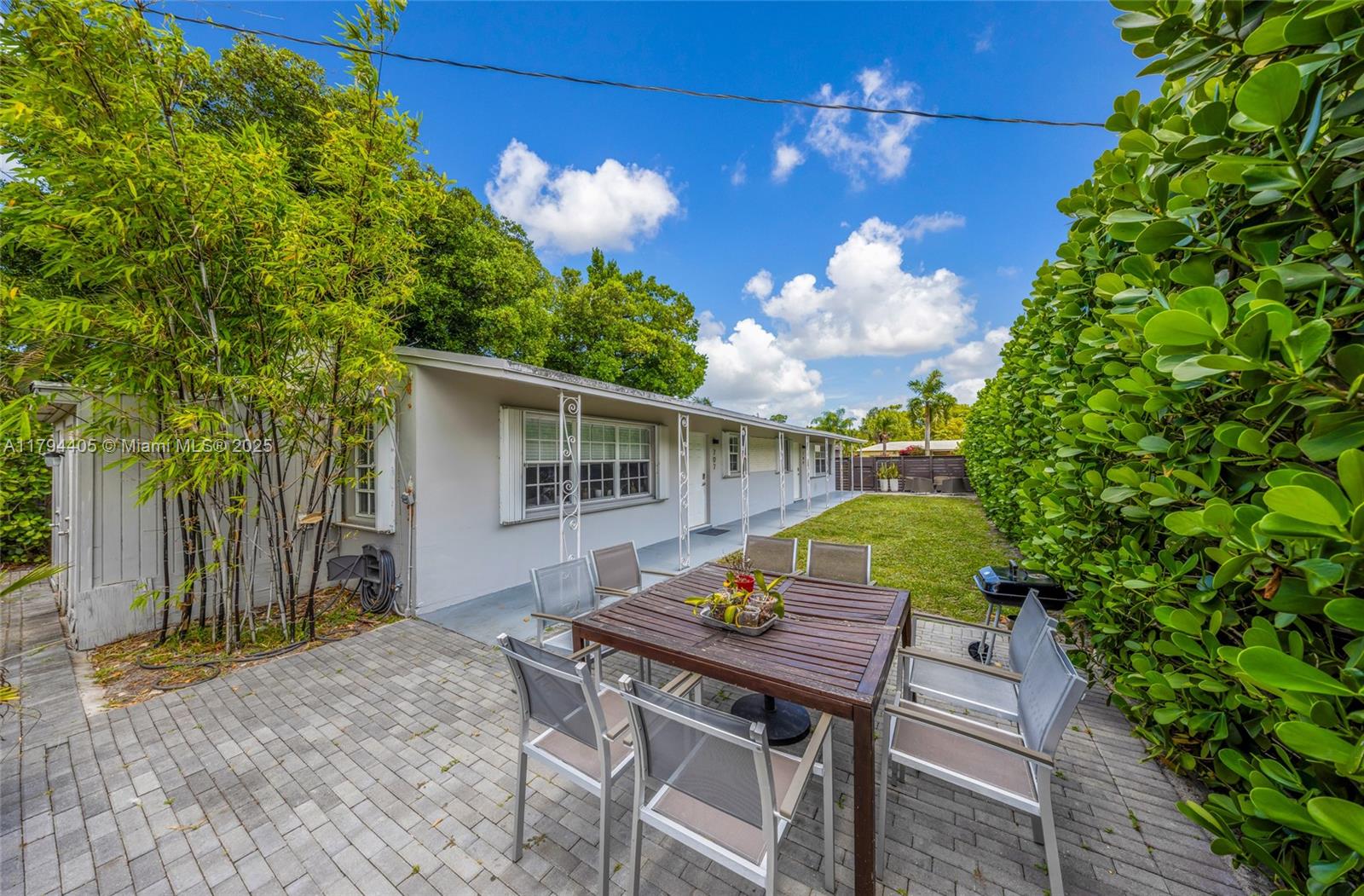 709 NE 22nd Dr # 709