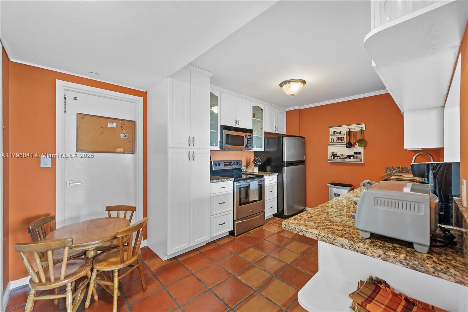 199 Ocean Lane Dr # 1007