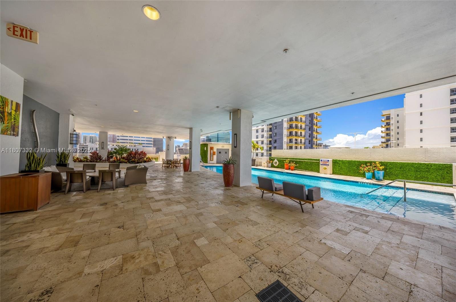 315 NE 3rd Ave # 1809