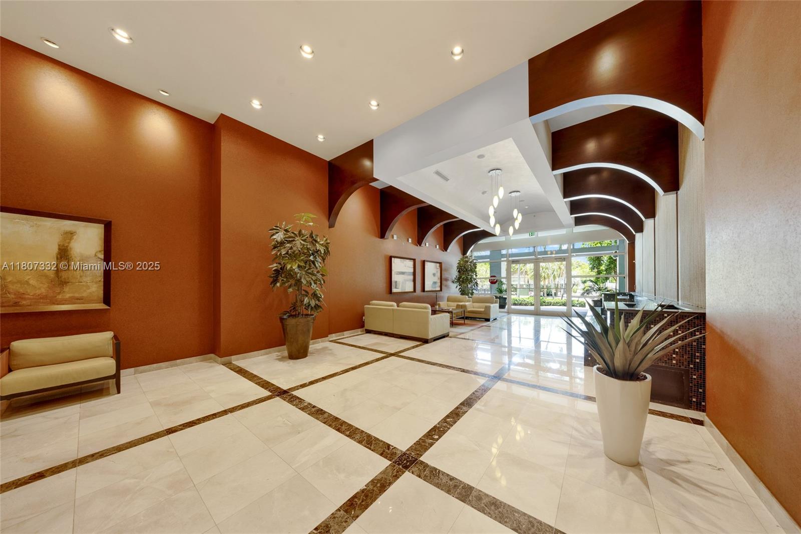 315 NE 3rd Ave # 1809