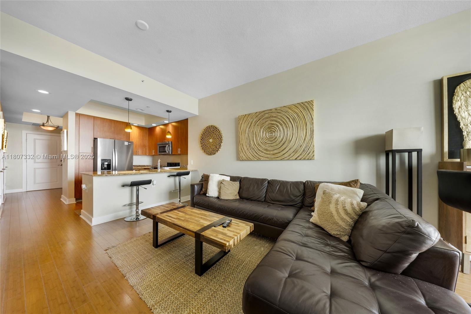 315 NE 3rd Ave # 1809