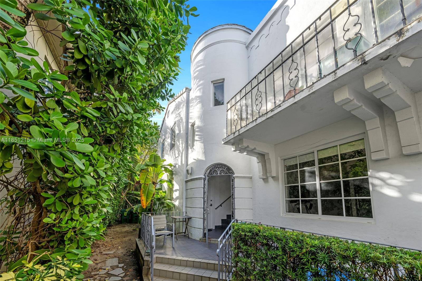 1510 Meridian Ave # 12