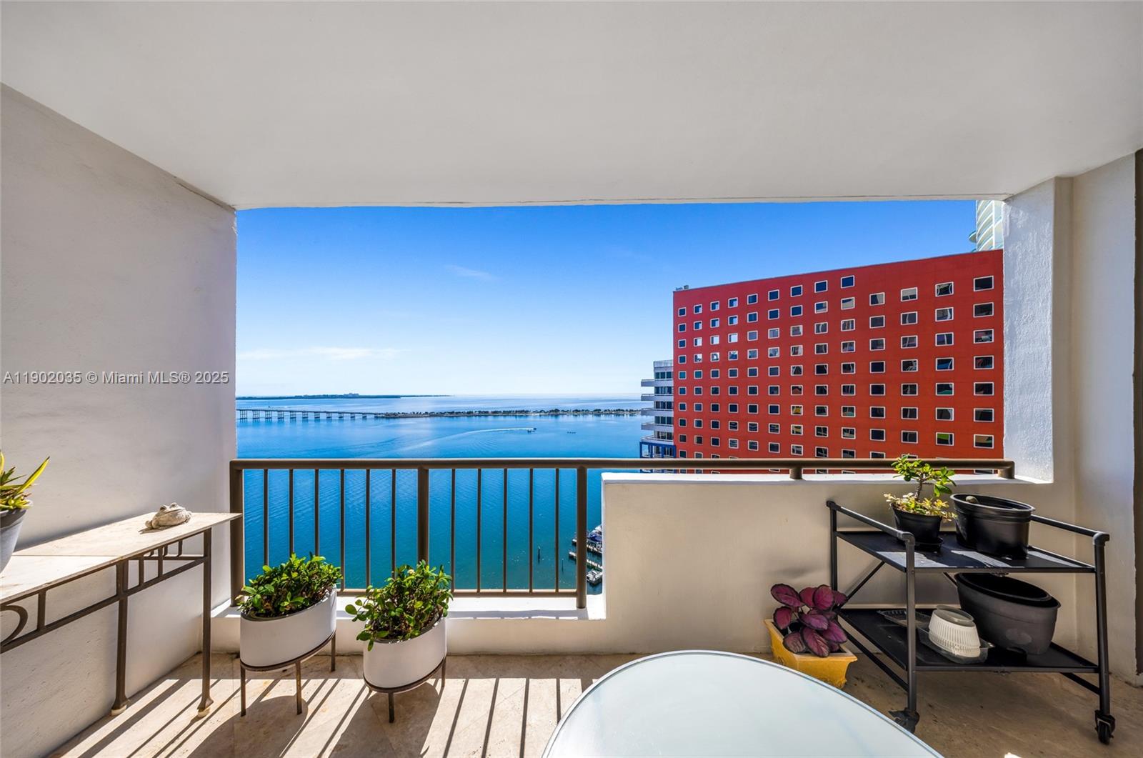 1581 Brickell Ave # 2104