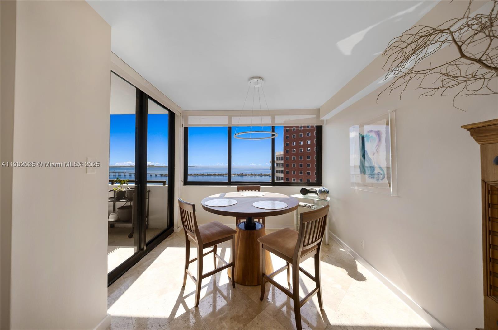 1581 Brickell Ave # 2104