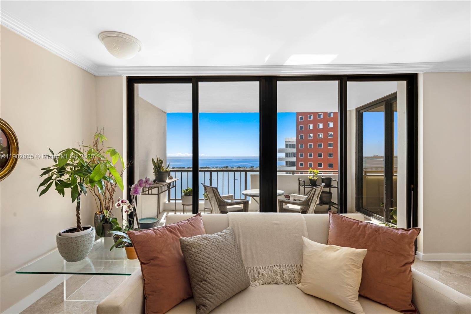 1581 Brickell Ave # 2104